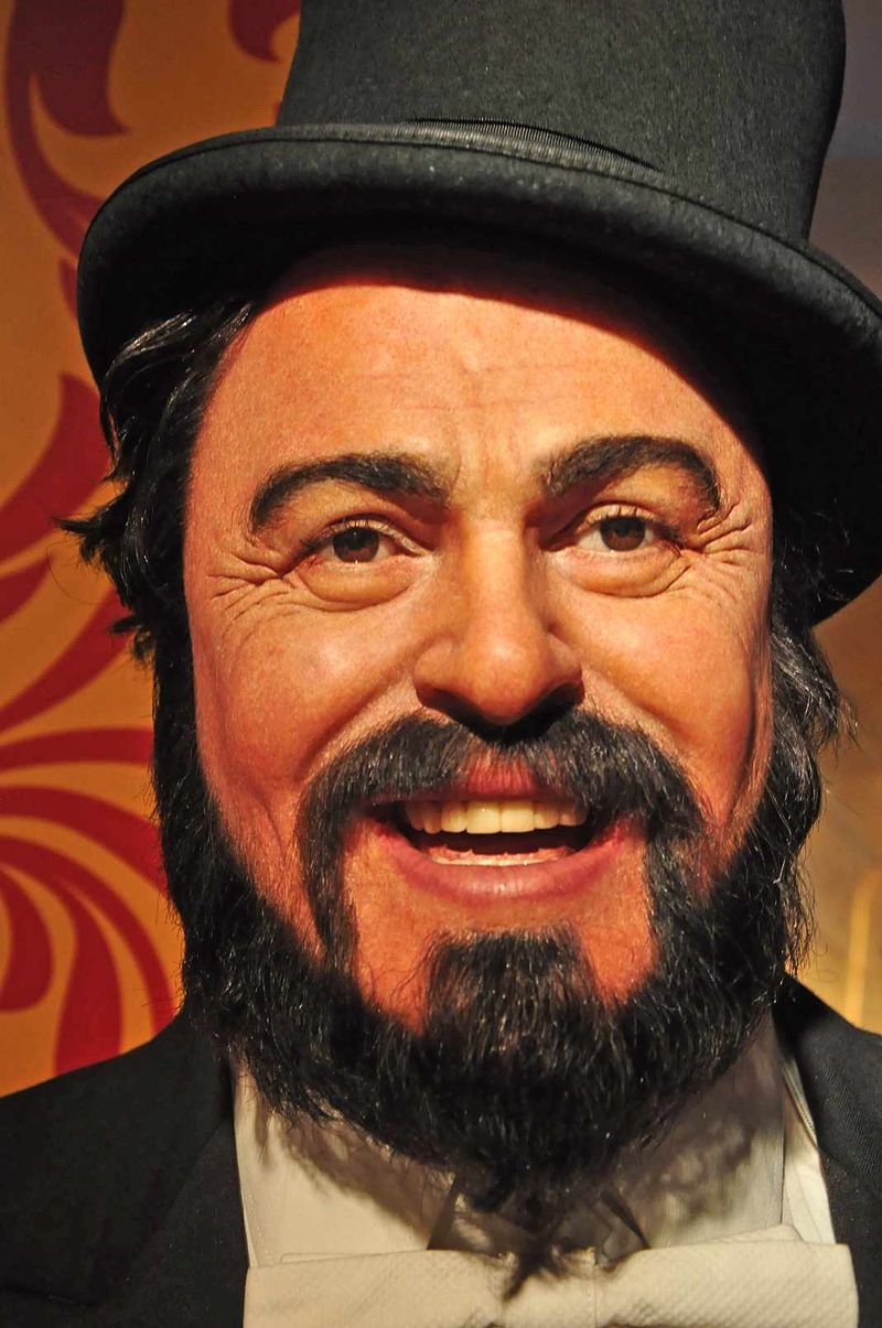 Luciano Pavarotti și-ar fi sărbătorit astăzi ziua de naștere. Biografie familie, studii carieră