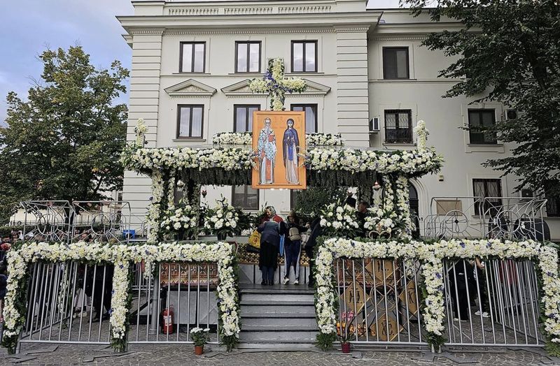 Moaștele Sfintei Parascheva moastele sf parascheva