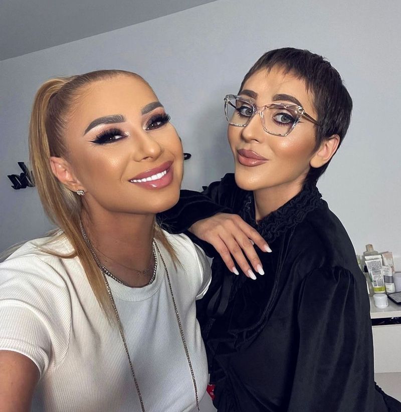 Dana Roba si anamaria prodan