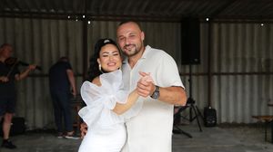 claudia shik, zi de nastere, sot, surpriza, mesaj