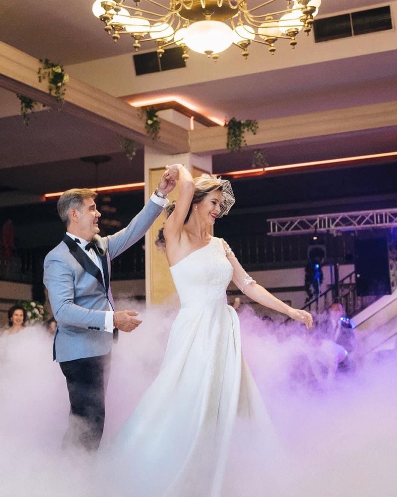 Roxana Ciuhulescu și Silviu Bulugioiu  Roxana Ciuhulescu și Silviu Bulugioiu