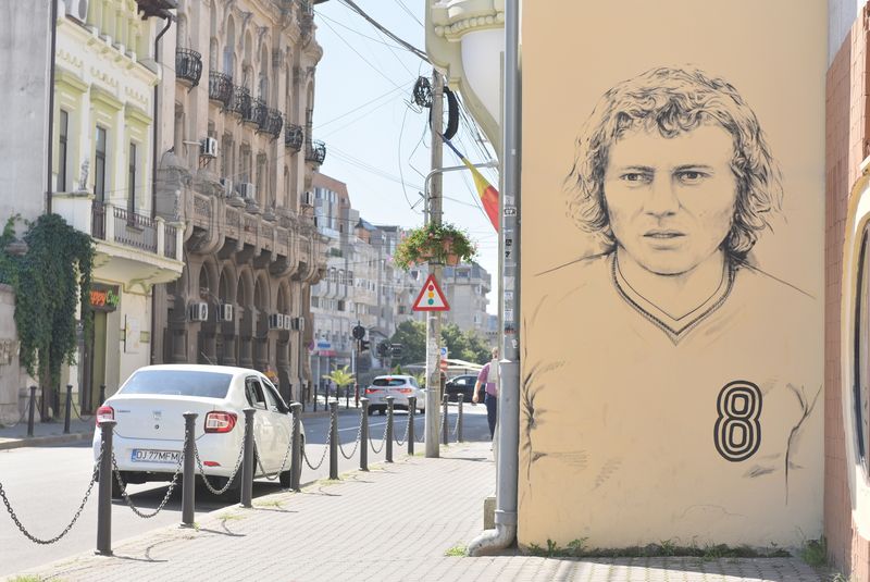 Comemorare Ilie Balaci. Biografie: parcurs profesional, sfârșit de carieră, familie. Află totul despre unul dintre cei mai cunoscuți fotbaliști din România