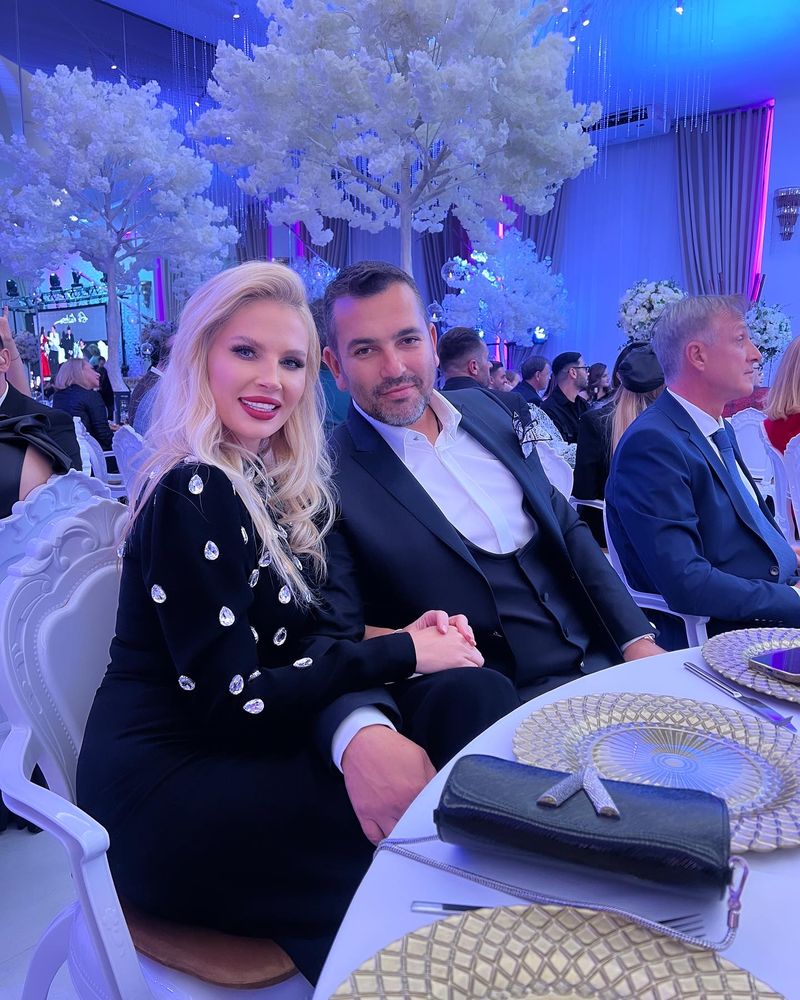 andreea banică, lucian mitrea, andreea banica familie, andreea banica hotel