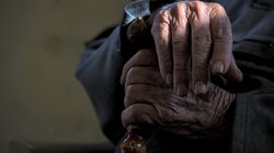 O bătrână de 61 de ani din Baia Mare a fost agresată de un angajat de la salubritate! Ce au descoperit oamenii legii?