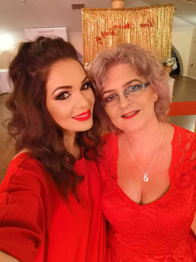 deea maxer, deea maxer mărturisiri, deea maxer mamă, dinu maxer