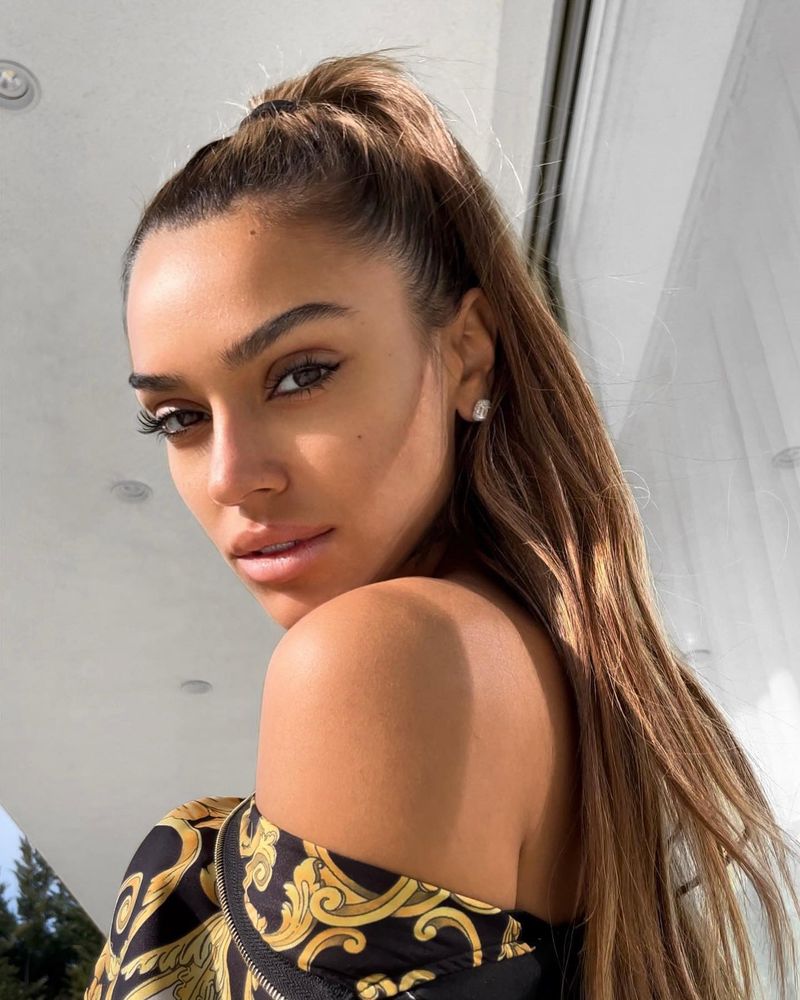 Karmen Simionescu, reguli stricte pentru fiica sa