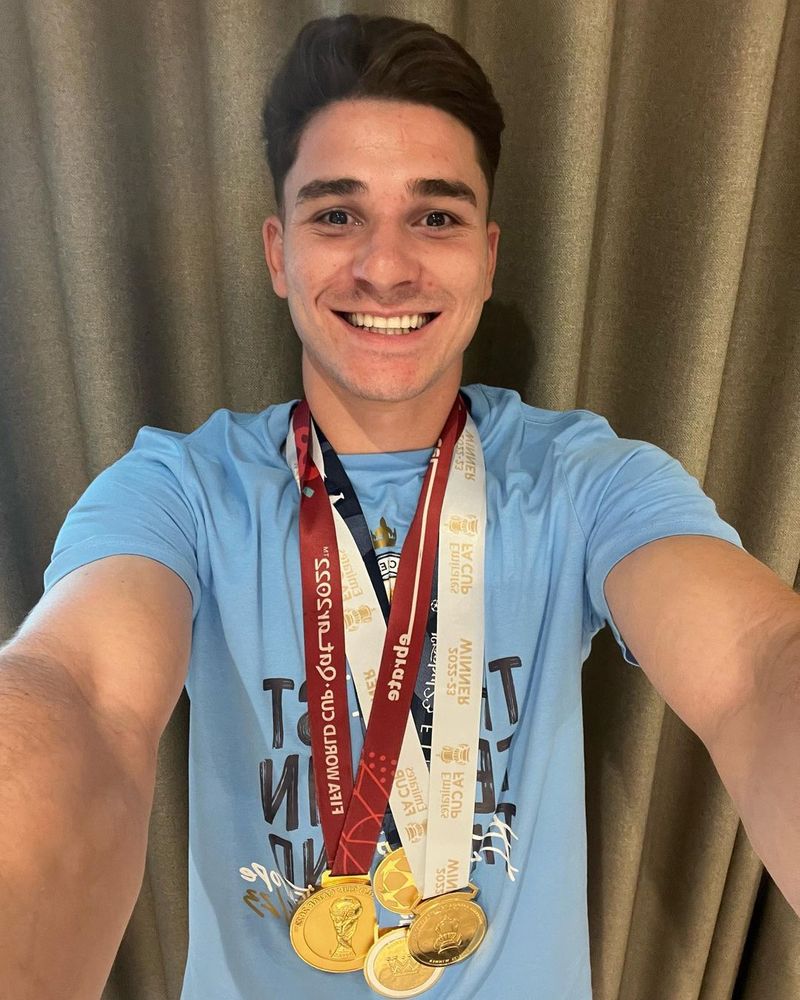 Julian Alvarez Julian Alvarez