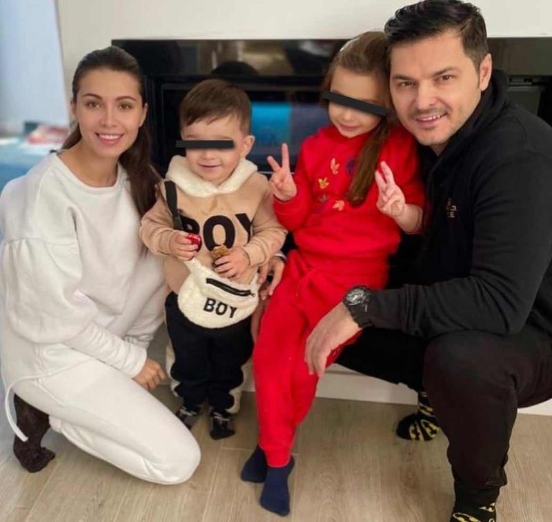 Liviu Vârciu împreună cu Anda Călin și cei doi copii ai lor  liviu vârciu, liviu vârciu relație, liviu vârciu copii, liviu vârciu iubita