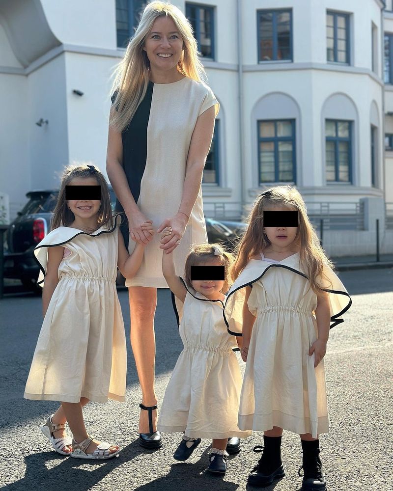  Laura Cosoi și familia sa