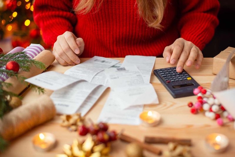 Cum să economisești banii pentru cumpărăturile de Crăciun? 