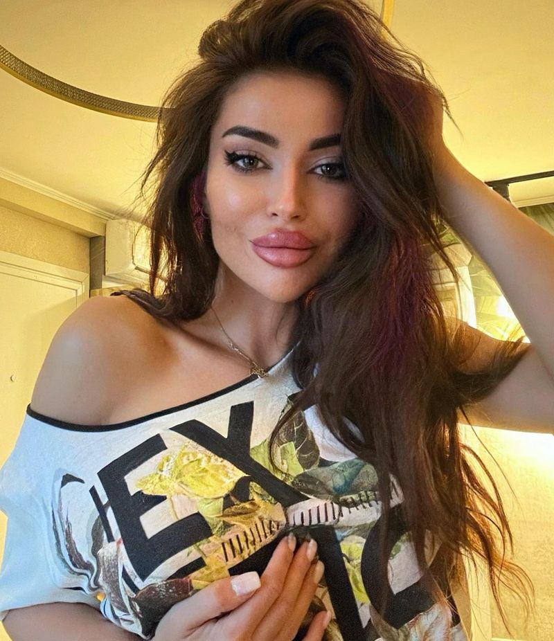 Cine este Elena Ionescu