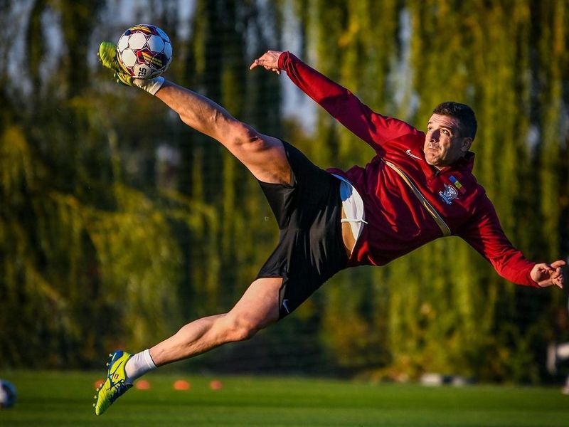 Daniel Niculae Daniel Niculae