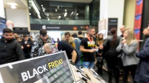Black Friday 2023 la eMAG, EvoMag și Fashion Days