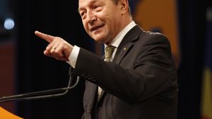 Biografie Traian Băsescu