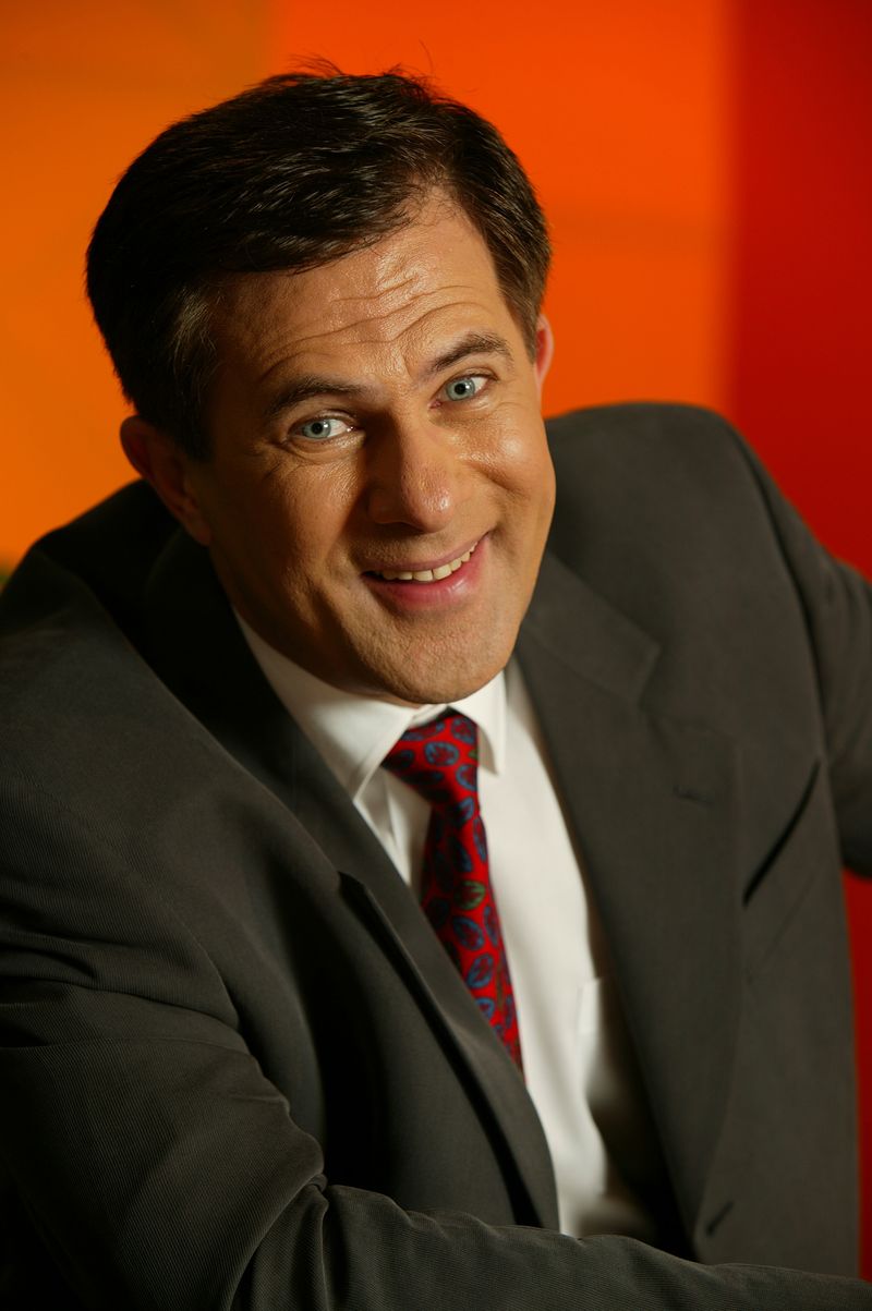 C&acirc;te soții a avut Doru Octavian Dumitru