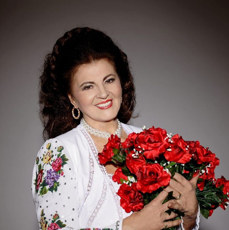 Irina Loghin, dată afară de pe scenă