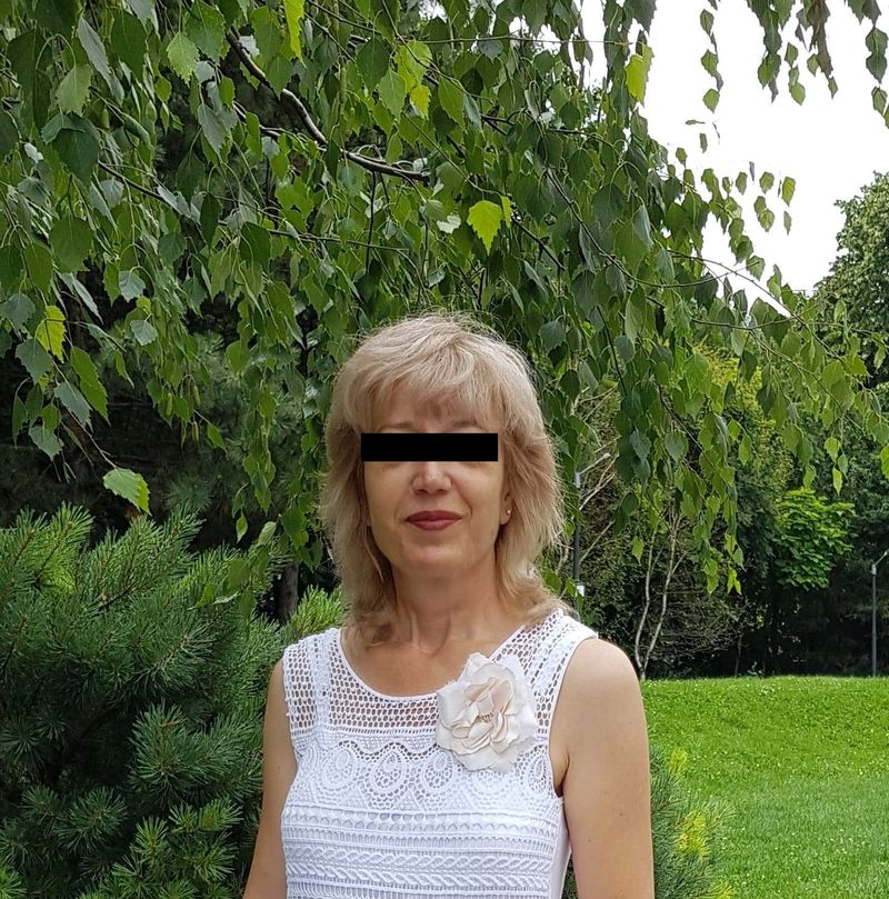 Liliana Popa, femeia care a fost incendiată de propriul nepot în scara unui bloc