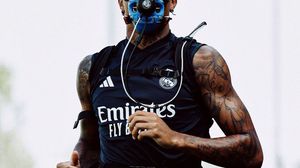 Fundașul a bătut palma cu Real Madrid! Clauză de un miliard de euro pentru apărătorul „galacticilor”