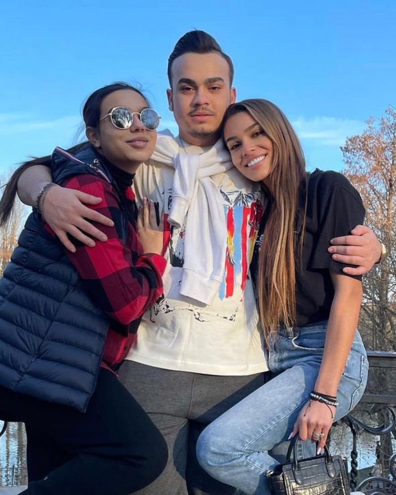 Copiii lui Adrian Minune