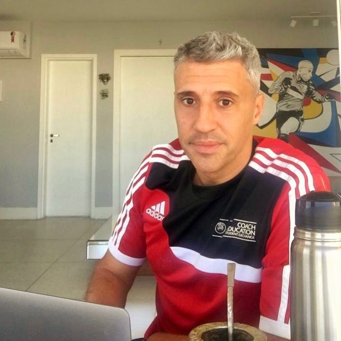 Hernan Crespo &icirc;n perioada &icirc;n care antrena la Sao Paulo