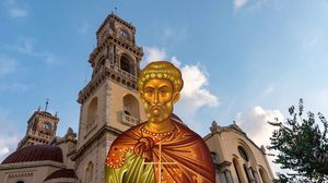 Sărbătoare 11 noiembrie 2023: Cruce neagră în calendarul ortodox. Este ziua Sfântului Mina