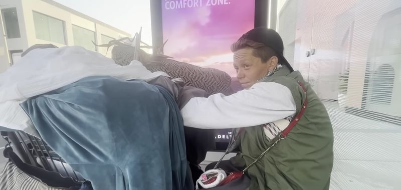 Cum a ajuns să arate Loni Willison