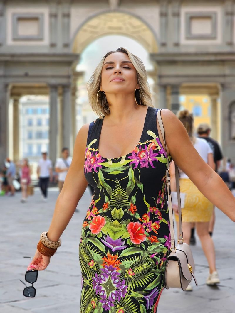 adina halas, adina halas pasiuni, adina halas peripeții vacanță, adina halas călătorii