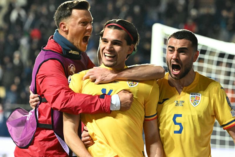 Ianis Hagi, „omul meciului” în partida Israel-România (1-2)