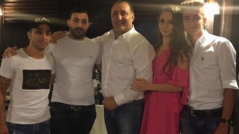 Ce meserii au copiii lui Vali Vijelie. Vezi cu ce se ocupă Florin, Rafi, Cati și Nuțu Ce meserii au copiii lui Vali Vijelie. Vezi cu ce se ocupă Florin, Rafi, Cati și Nuțu