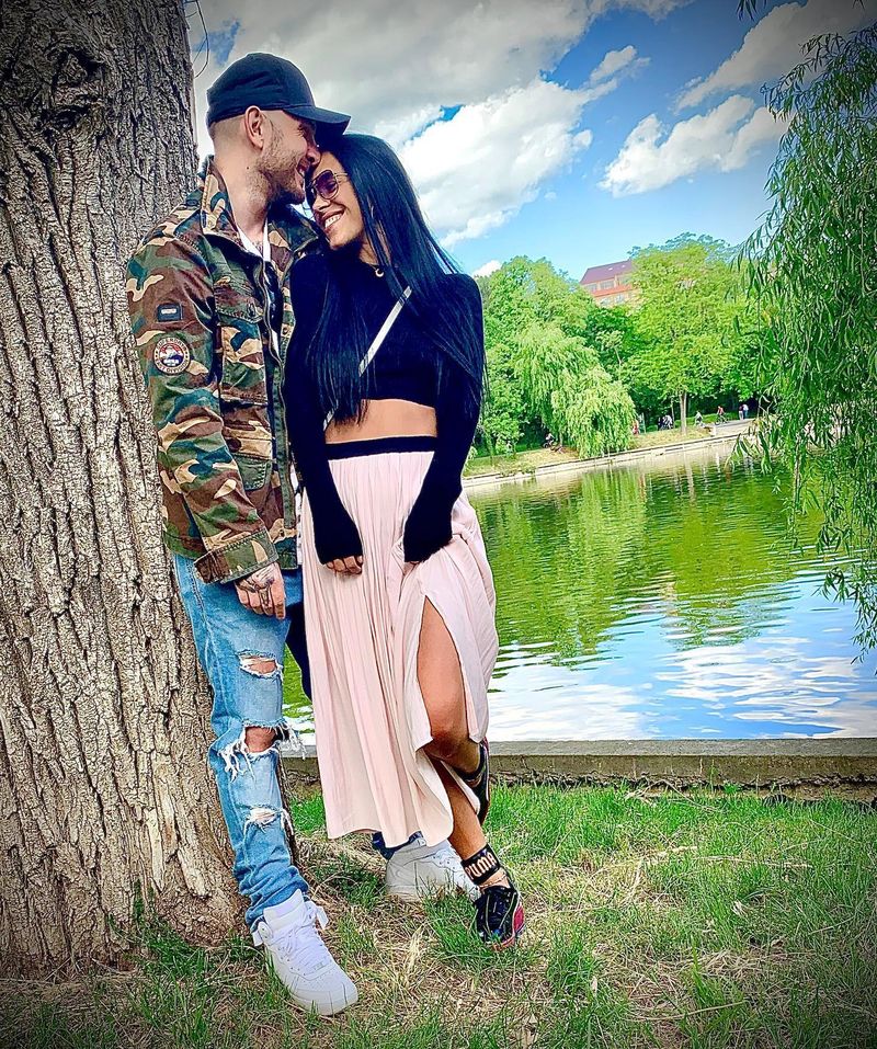 Cătălin Bordea împreună cu fosta lui parteneră, cu ceva timp înainte de divorț  catalin bordea si livia relație