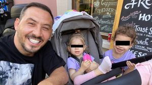 Ștefan Stan vrea să fie alături de fetițele lui! Ce spune artistul despre mutarea lor în România, la scurt timp după ce a anunțat că se desparte de mama lor: „Am zis să-și trăiască copilăria acolo. E destul de dificil”