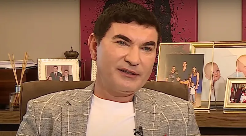 Cristi Borcea în cadrul unui interviu cristi borcea interviu