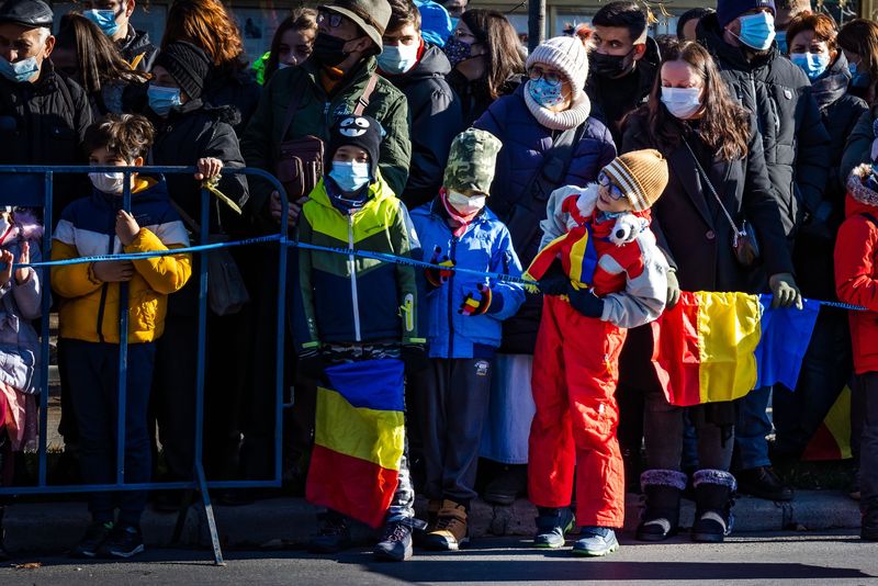 Ziua României, oameni care celbrează pe 1 decembrie