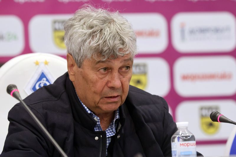 Mircea Lucescu, antrenor român