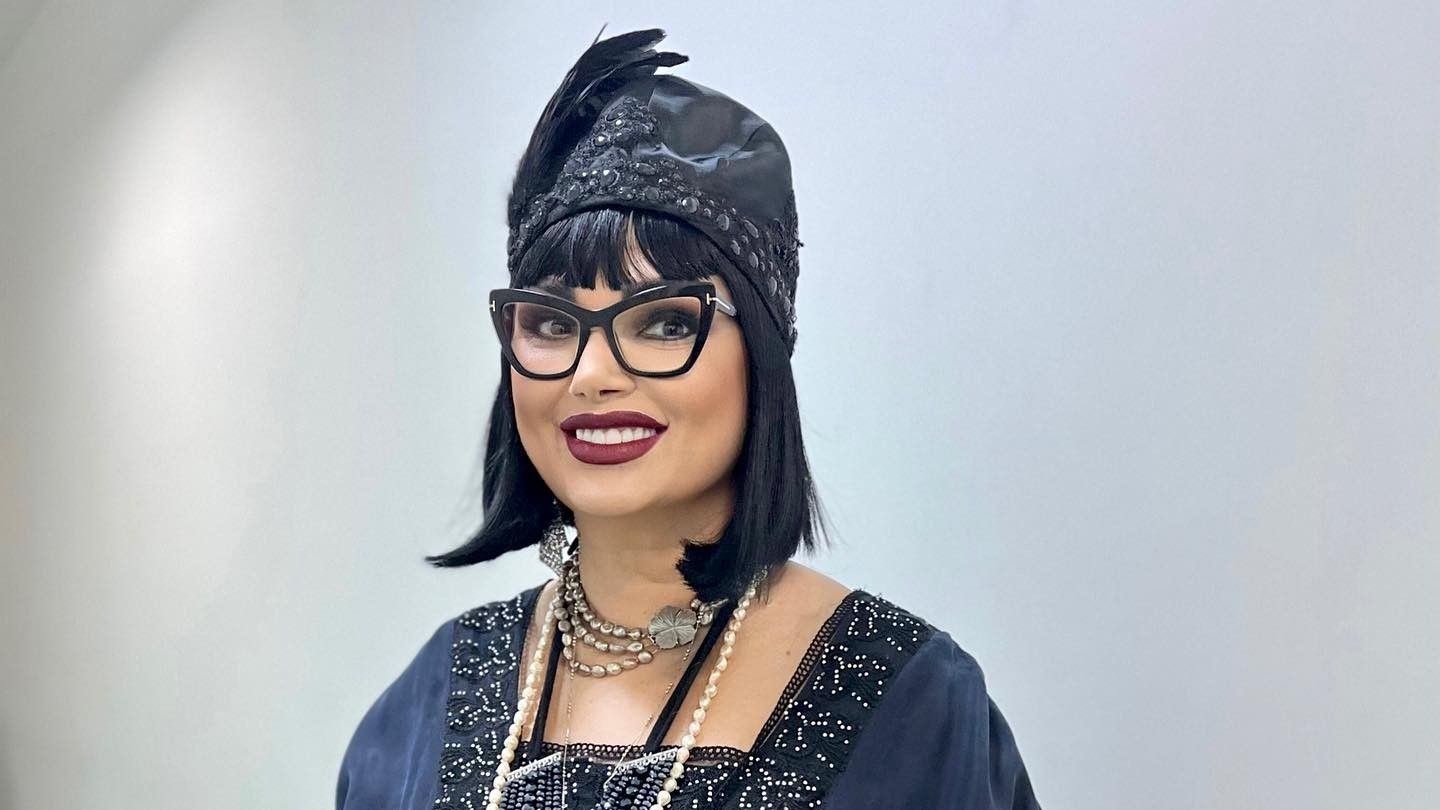 „Nu mă las batjocorită” Ozana Barabancea nu pune la suflet mesajele negative pe care le primește, uneori, pe internet! Artista știe exact cum să reacționeze atunci când oamenii o critică: „Nu răspund cu rău la rău”