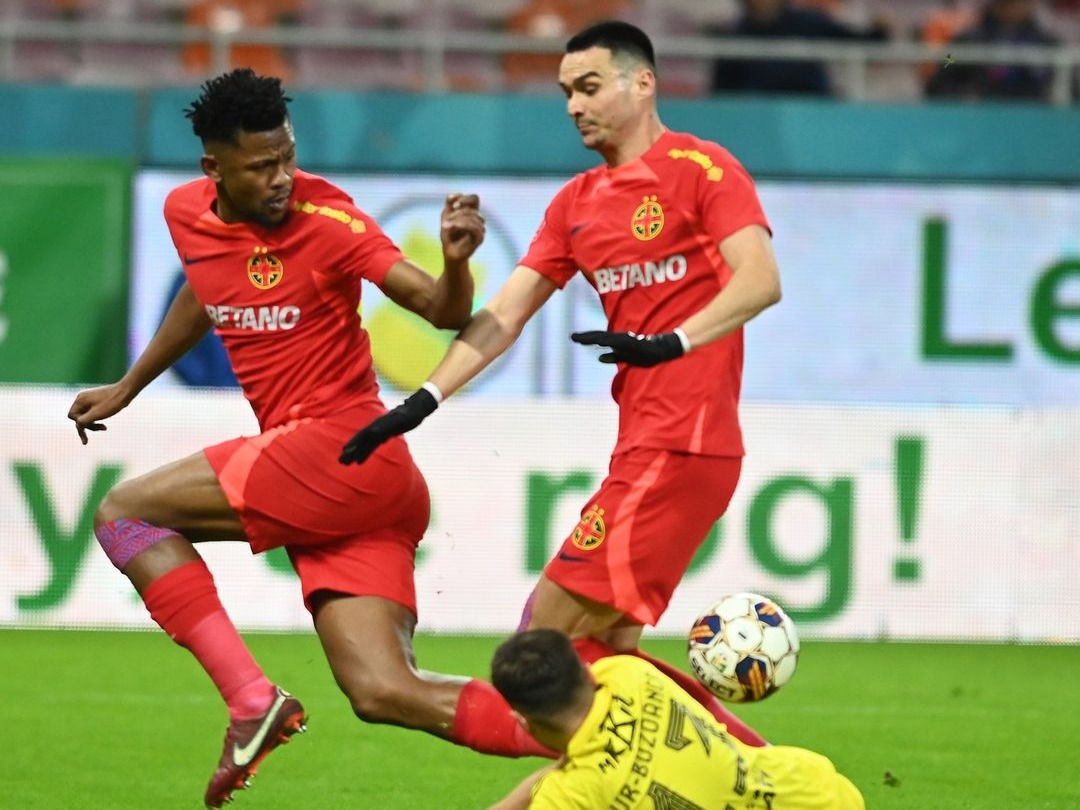 Vești importante pentru un fotbalist al FCSB-ului! Fundașul este dorit în campionatul Franței