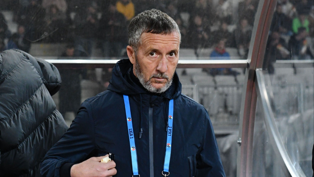 Ce a avut de spus Mihai Stoica după ce FCSB a fost eliminată din Cupa României? 4 schimbări la pauză în tabăra „roș-albaștrilor”