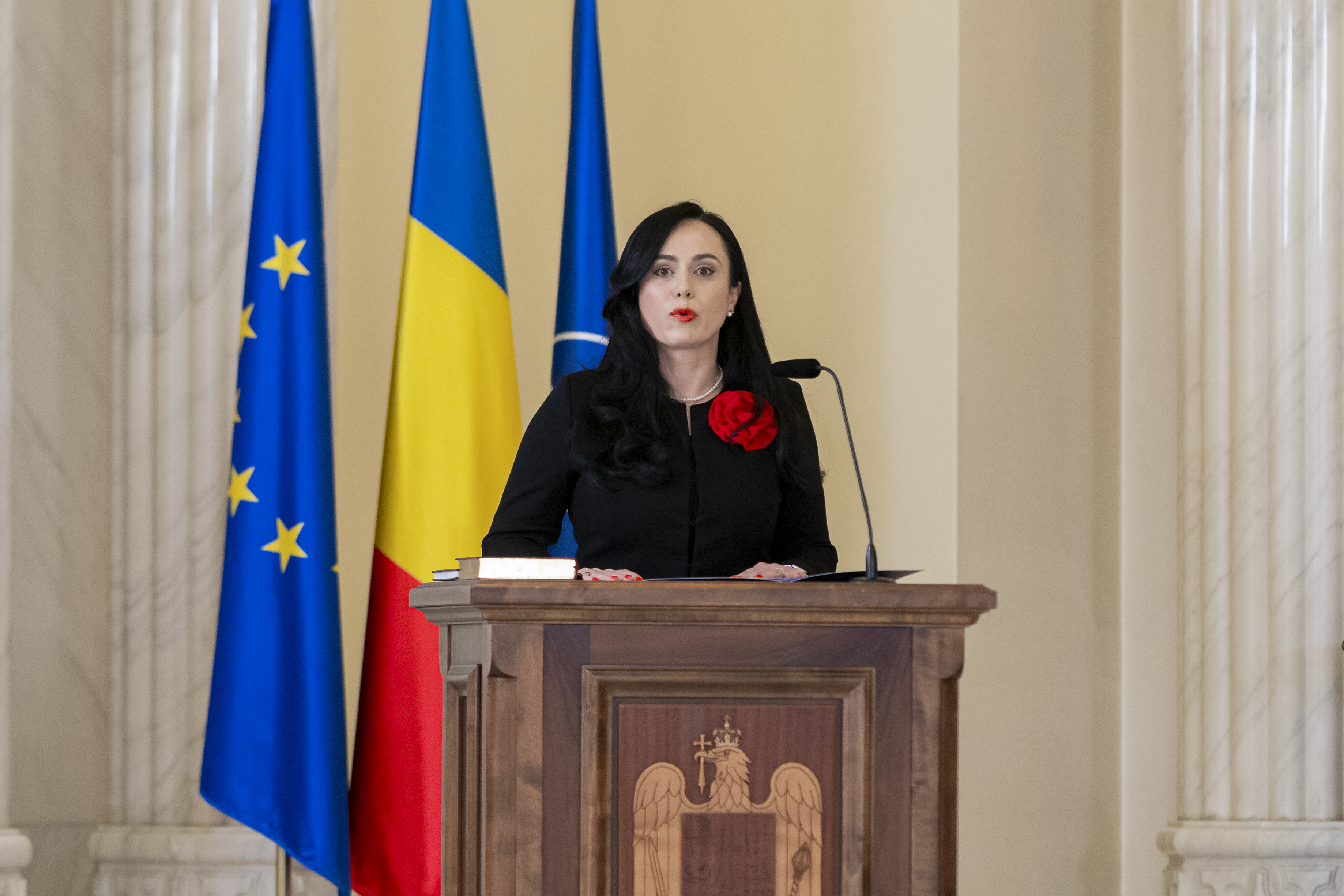 Care este cea mai mare pensie din România? Ministrul Muncii a dezvăluit cine este persoana care câștigă câteva zeci de mii de euro pe lună: „Mi se pare absolut corect”