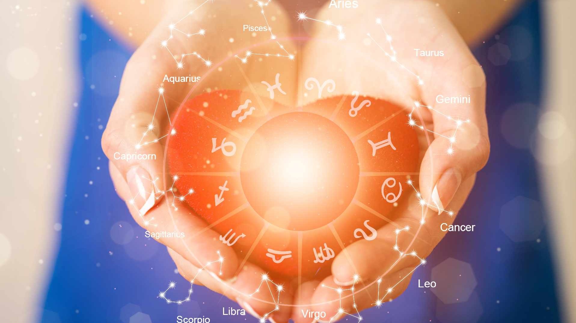 Horoscopul dragostei pentru anul 2024. Vezi cum vor sta zodiile la capitolul iubire în noul an
