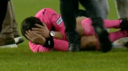 Arbitru „jucat în picioare” după partida Ankaragucu - Rizespor! Olimpiu Moruțan a asistat la scenele șocante