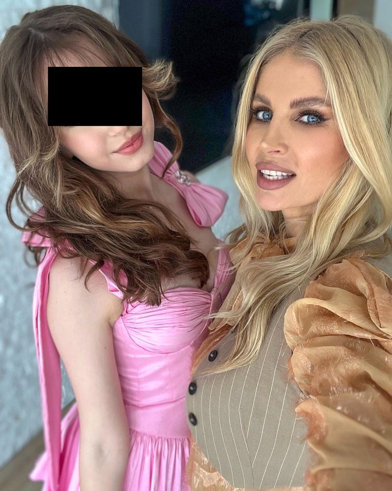 Andreea Bănică și fiica sa, Sofia