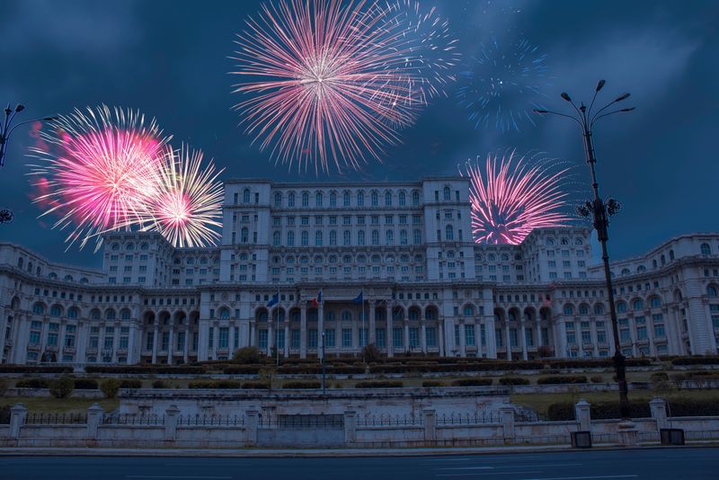 artificii, casa poporului