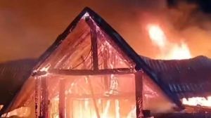 incendiu pensiune prahova