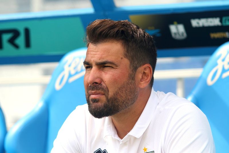 Adrian Mutu, fost tehnician la Neftchi Baku