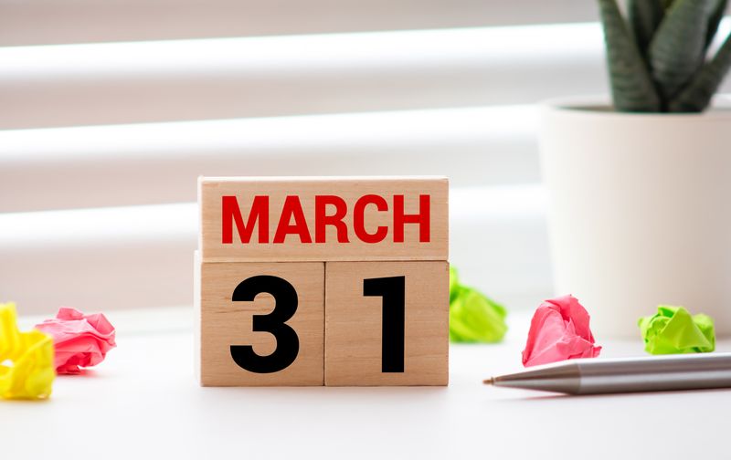 Decorațiuni din lemn, 31 martie