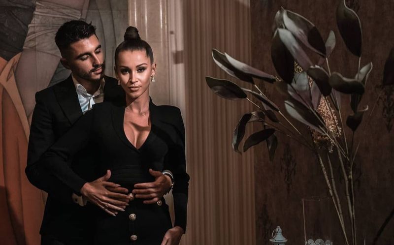 Ana-Maria Barnoschi logodnic