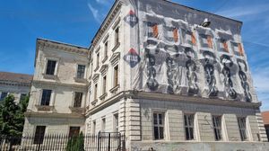 Colegiul National Mihai Eminescu Oradea