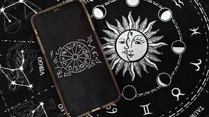 Zodiile și karma