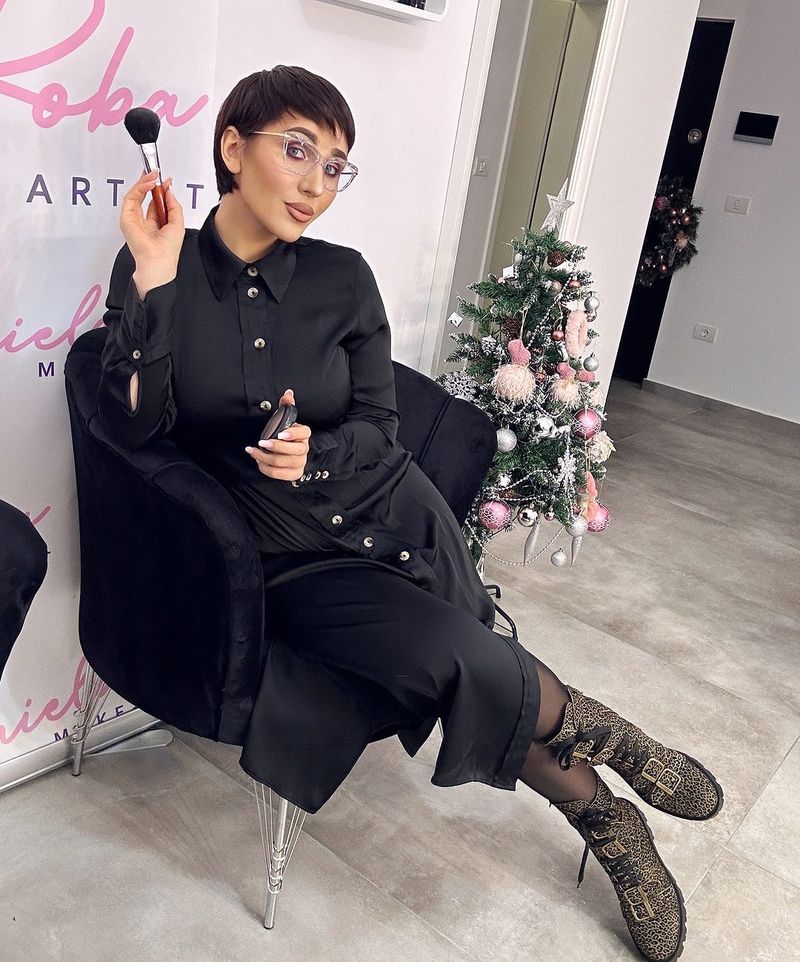 dana roba salon 