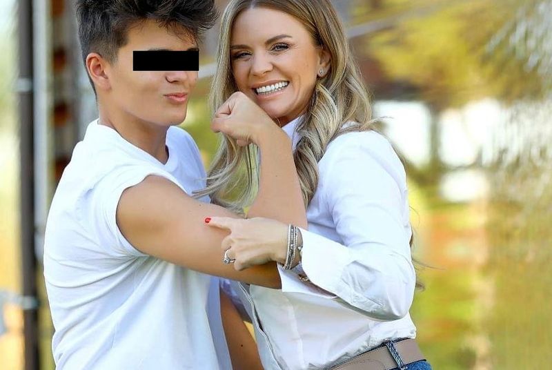 Marcela Fota și fiul său